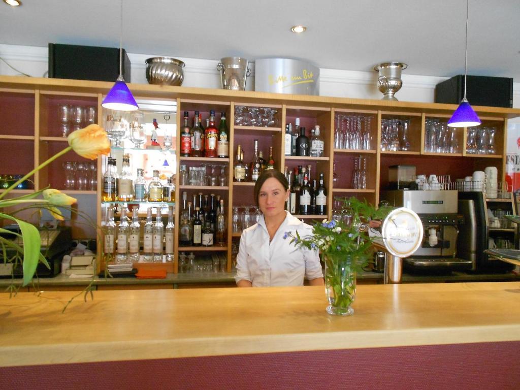 Hotel Leander Bitburg Bagian luar foto